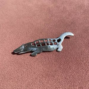 Vintage Drunken Alligator Pin Sterling Silver